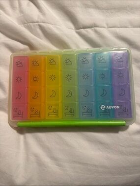 NWT - Rainbow Weekly Pill Organizer - 7-Day AM/PM Medication Box